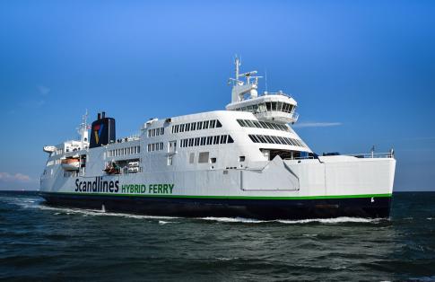 scandlines hybrid ferry